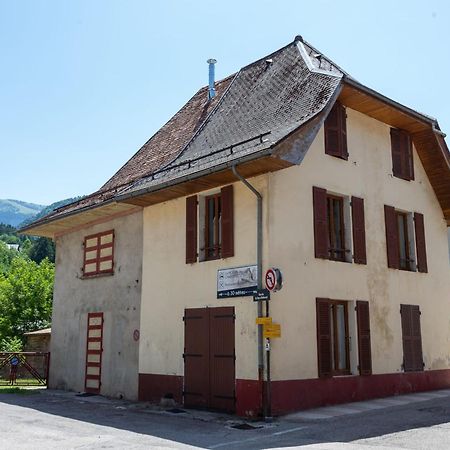 Maison De Village A St Pierre D'Entremont Saint-Pierre-d'Entremont  Exterior photo